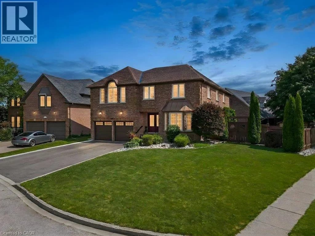 39 FALCON Court — photo 2 of 50