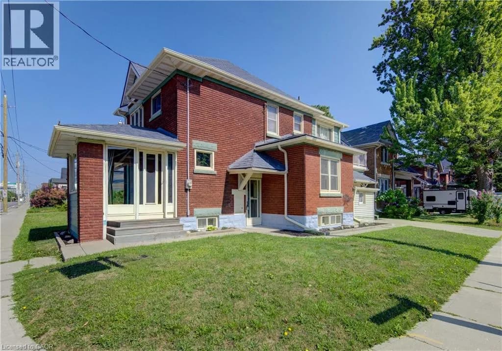 224 WEBER Street E — photo 2 of 45