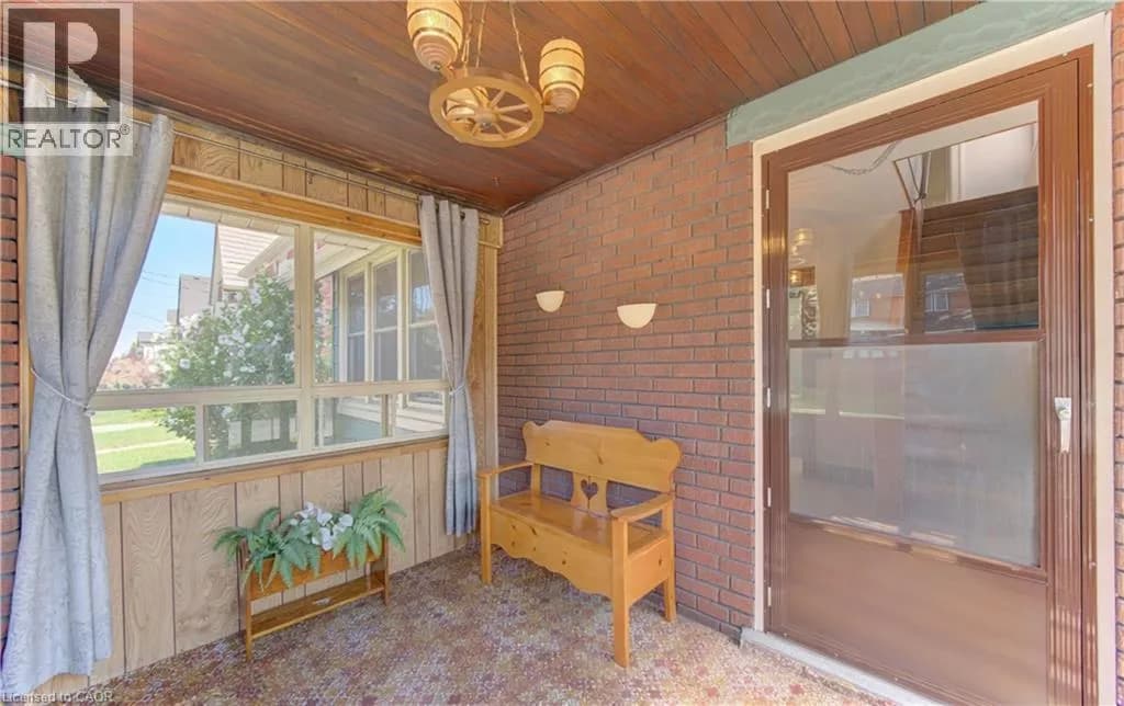 224 WEBER Street E — photo 4 of 45