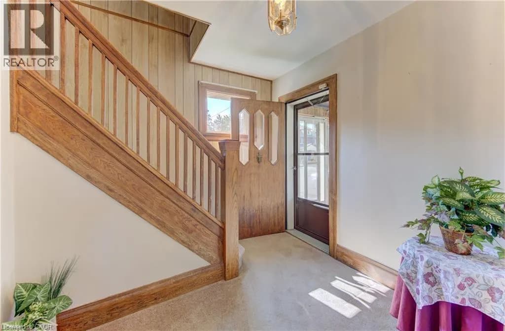224 WEBER Street E — photo 5 of 45