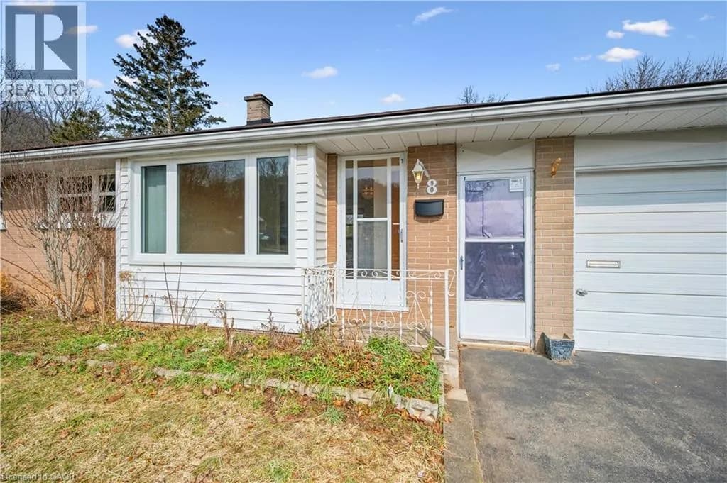 8 GORDON Street — photo 3 of 35