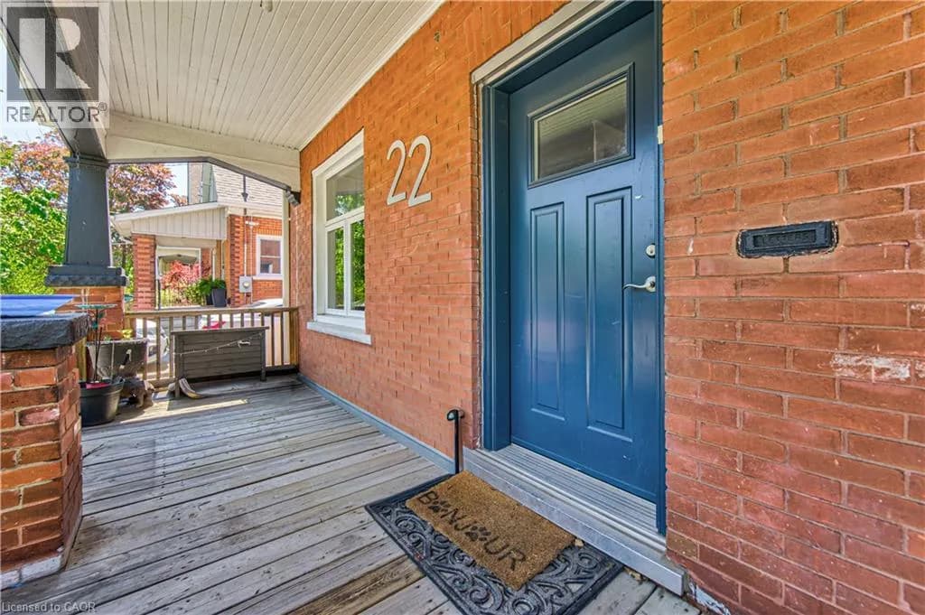 22 HERLAN Avenue — photo 5 of 38