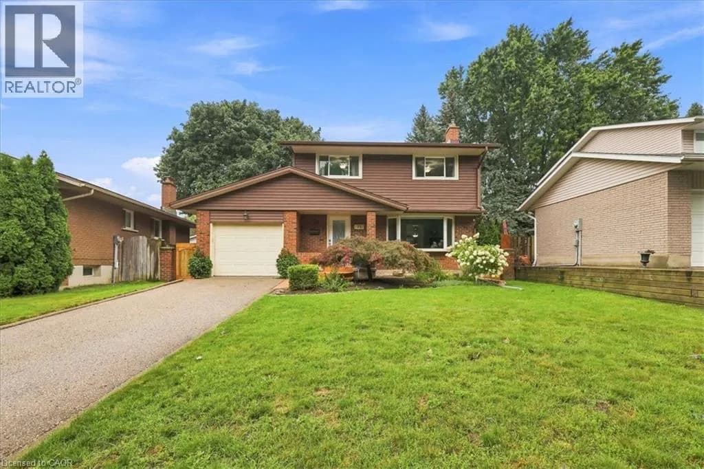 71 GREENOCK Drive — photo 3 of 50