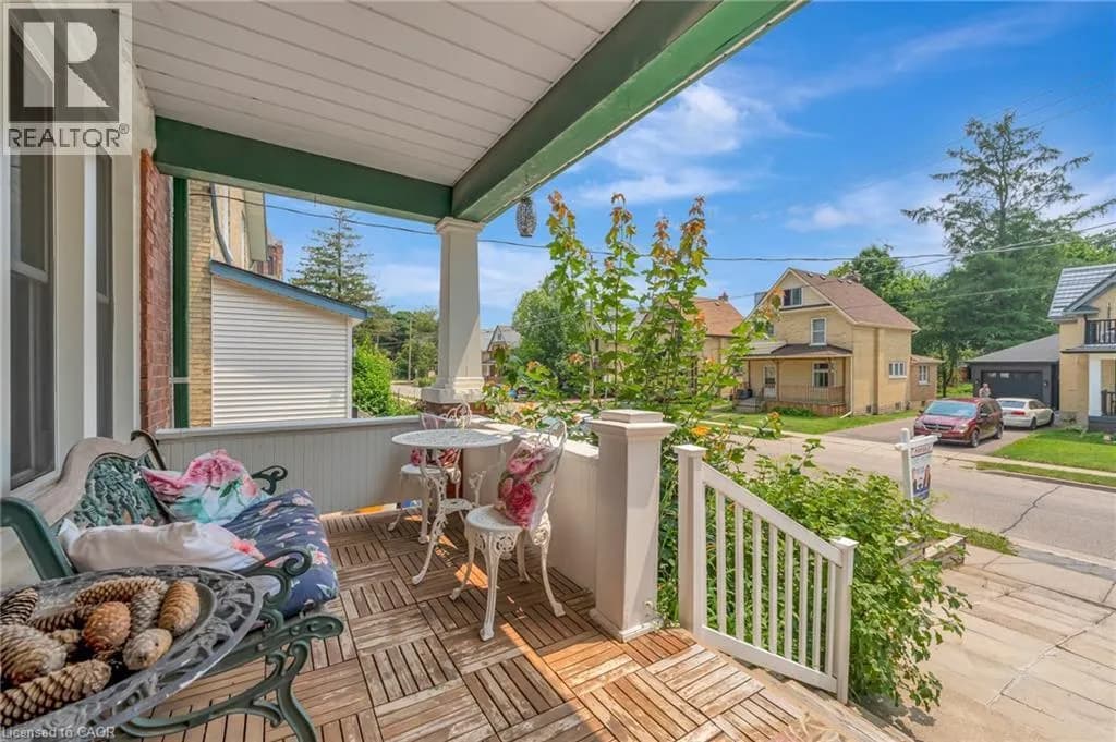 42 SHANLEY Street — photo 4 of 49
