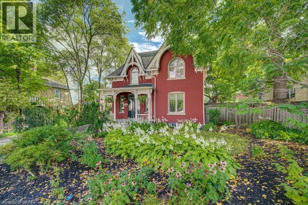 15 GILHOLM Avenue — photo 5 of 49