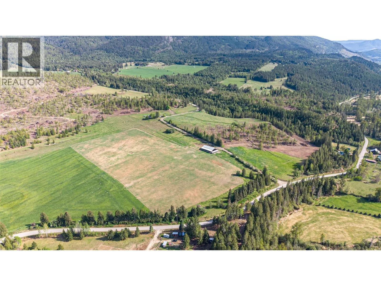 2511 Mabel lake Road — photo 4 of 8