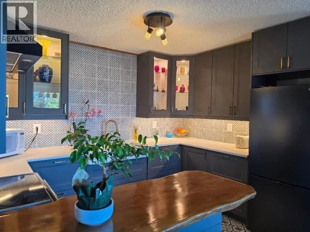 6-4420 QUEBEC AVE — photo 5 of 33