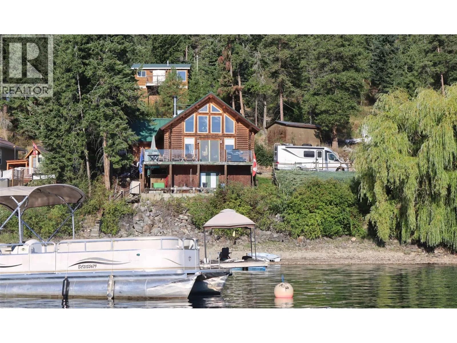 957 Little Shuswap Lake Road