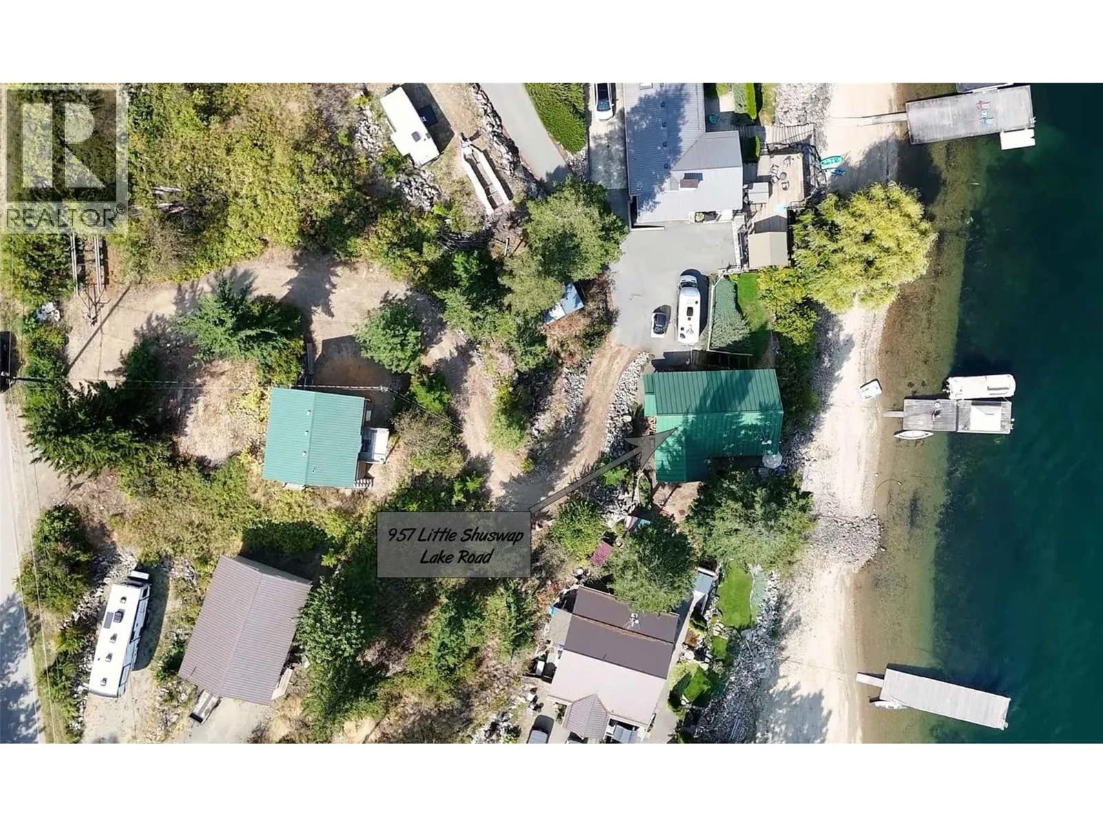 957 Little Shuswap Lake Road — photo 4 of 48