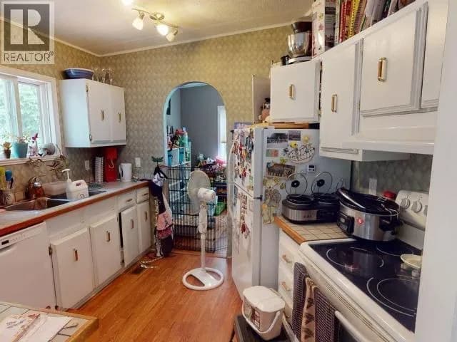 26-6271 MCANDREW AVE — photo 5 of 19