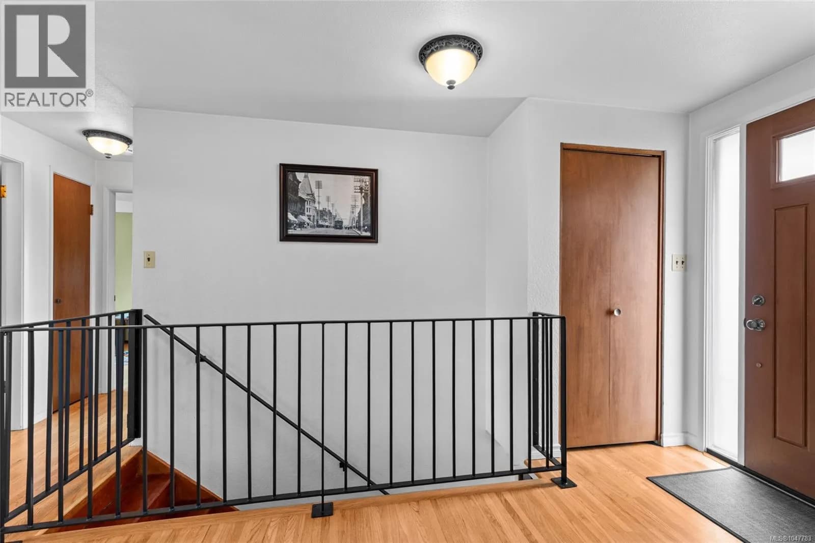 749 Lily Ave — photo 4 of 49