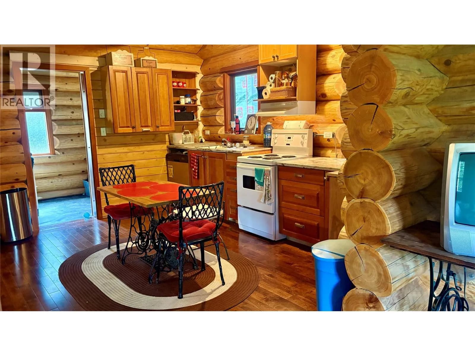 879 Lewis Road — photo 4 of 35
