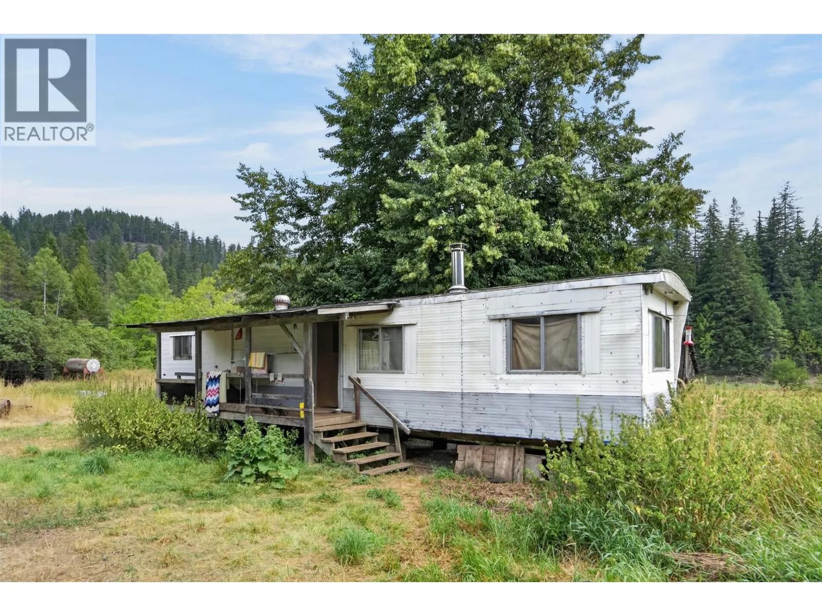 5795 KASLO SOUTH Road — photo 5 of 35
