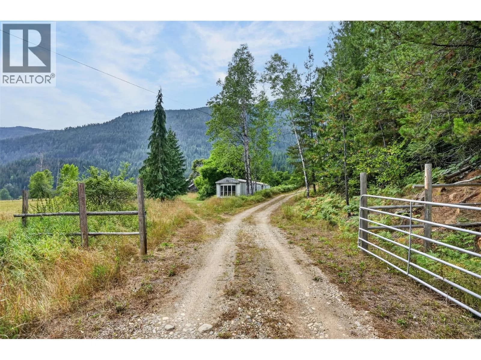 5795 Kaslo South Rd Road — photo 2 of 28