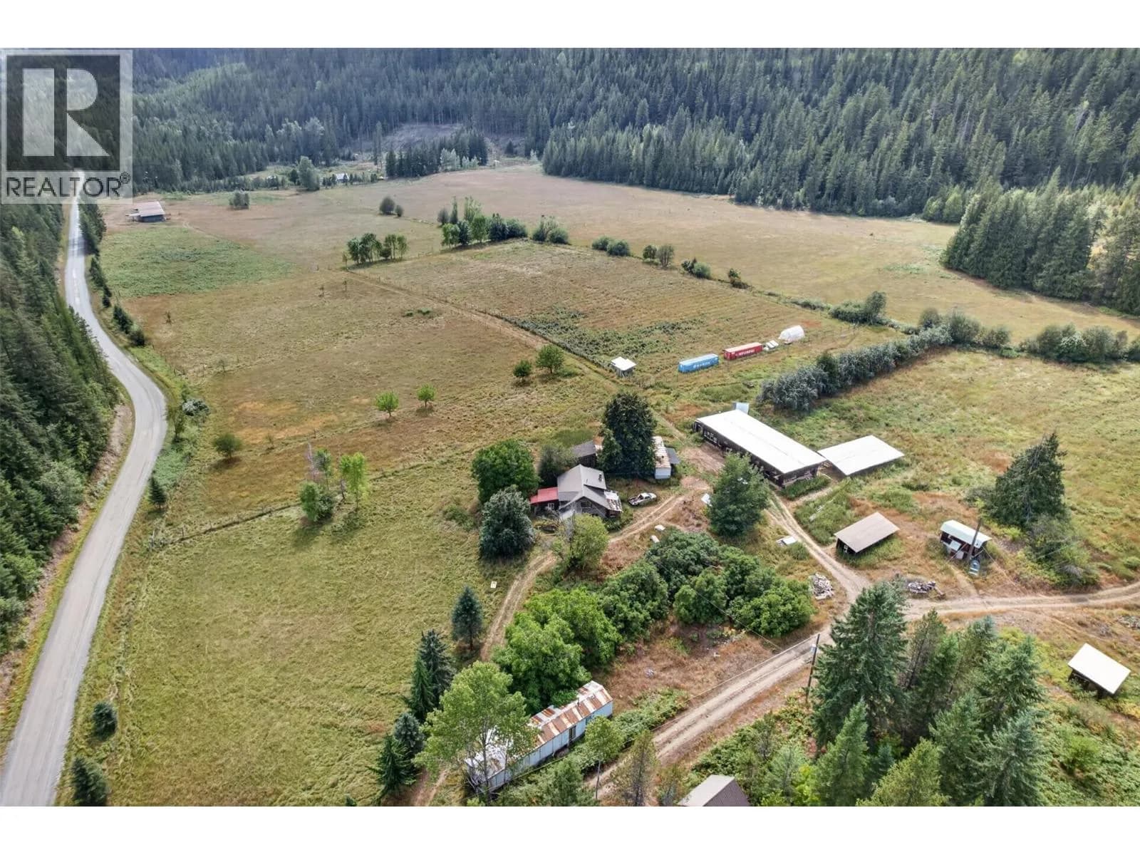 5795 Kaslo South Rd Road — photo 4 of 28
