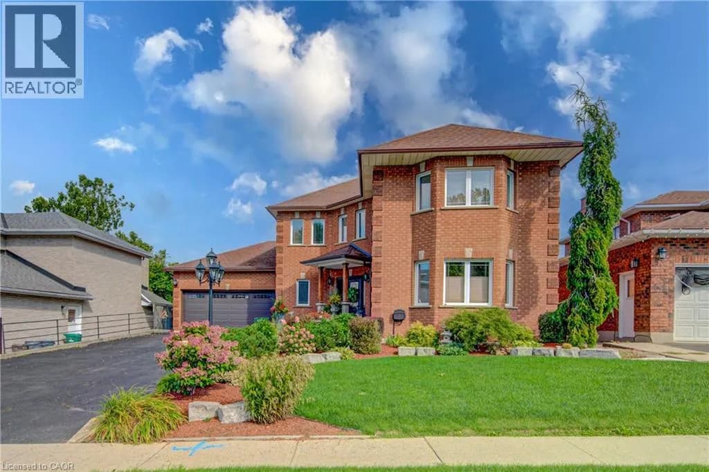 51 COPPERFIELD Drive