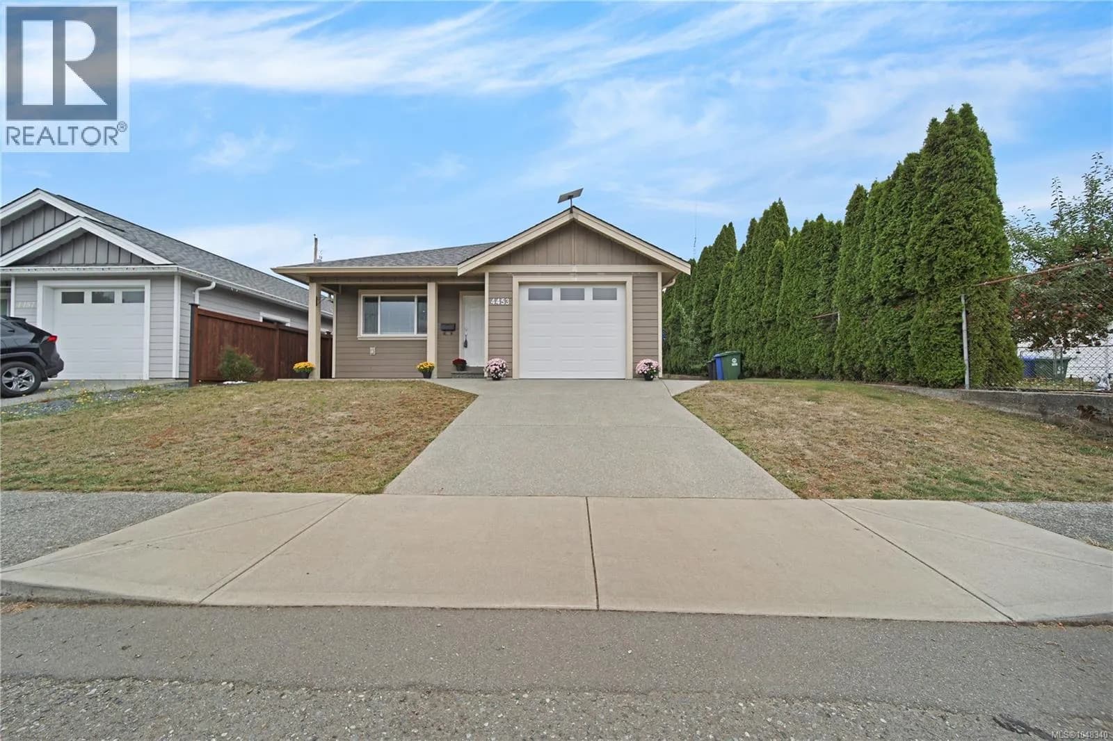 4453 9th Ave