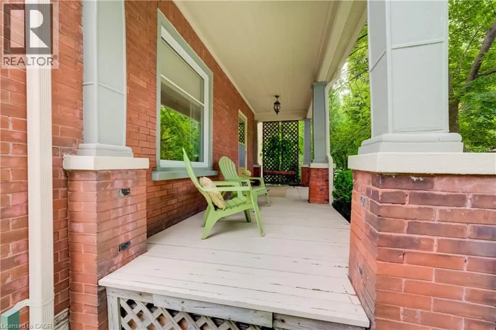 46 ELLEN Street W — photo 5 of 44