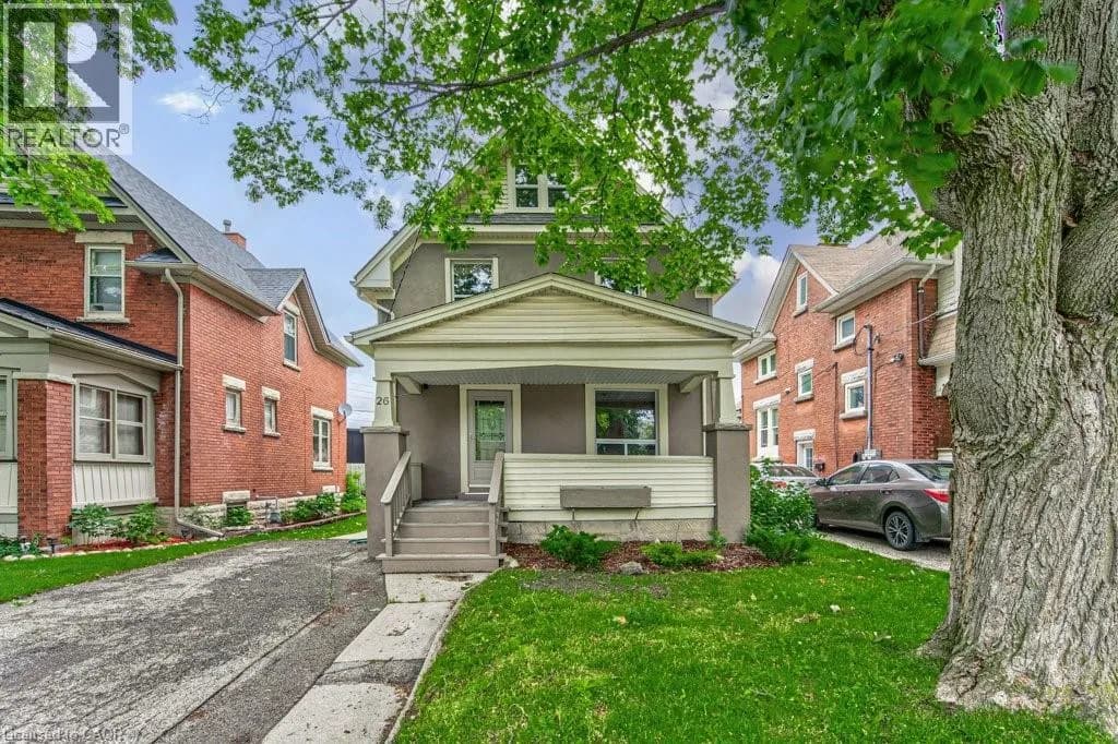 26 ST. LEGER Street