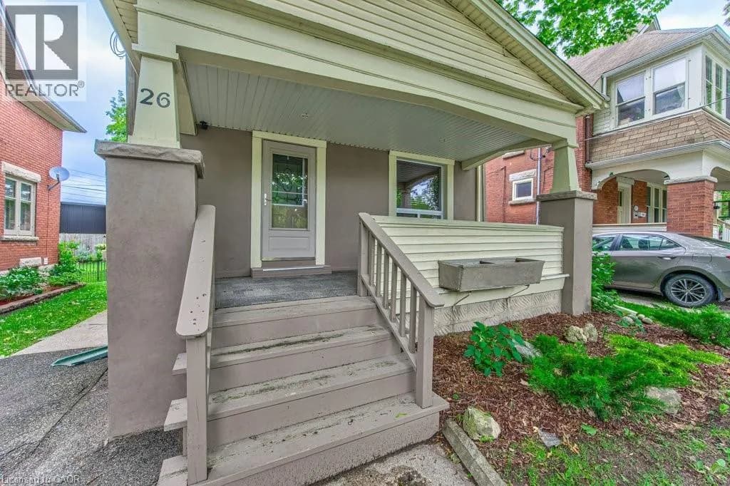 26 ST. LEGER Street — photo 4 of 41