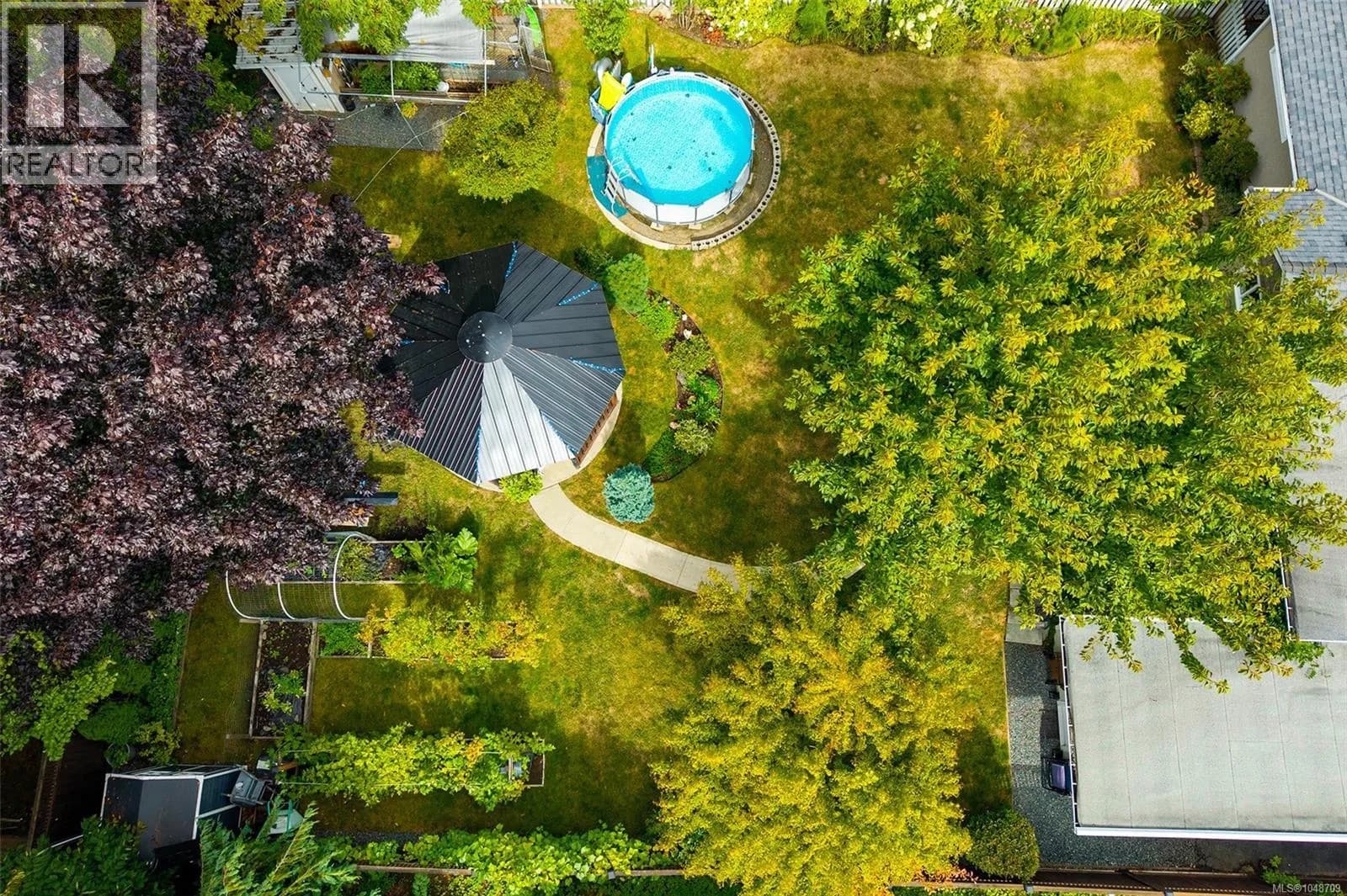 4436 Elizabeth St — photo 3 of 35
