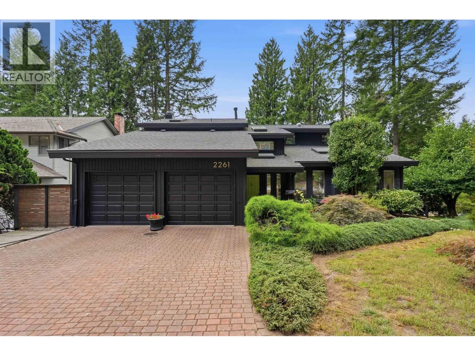 2261 HILL DRIVE