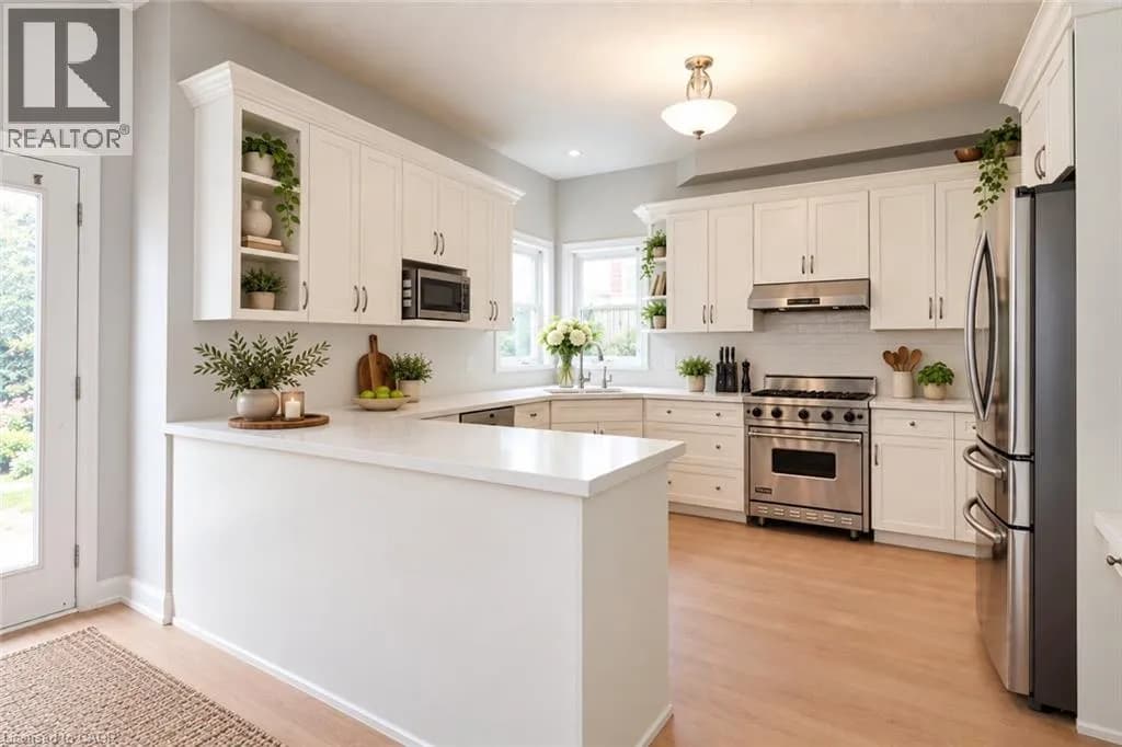 15 TREEVIEW Drive — photo 5 of 43