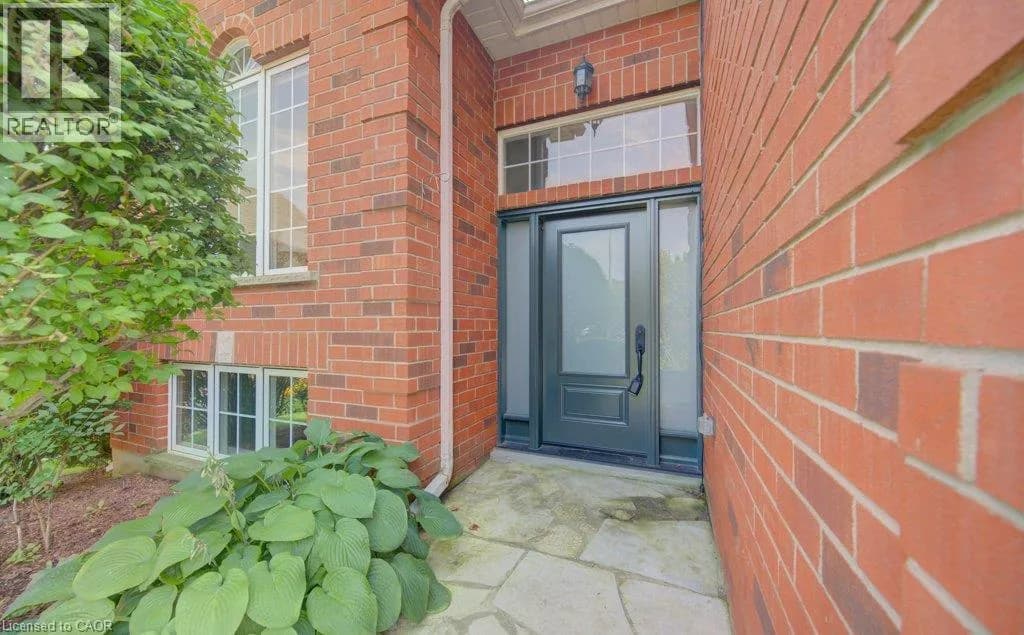 26 STANMORE Avenue — photo 3 of 45