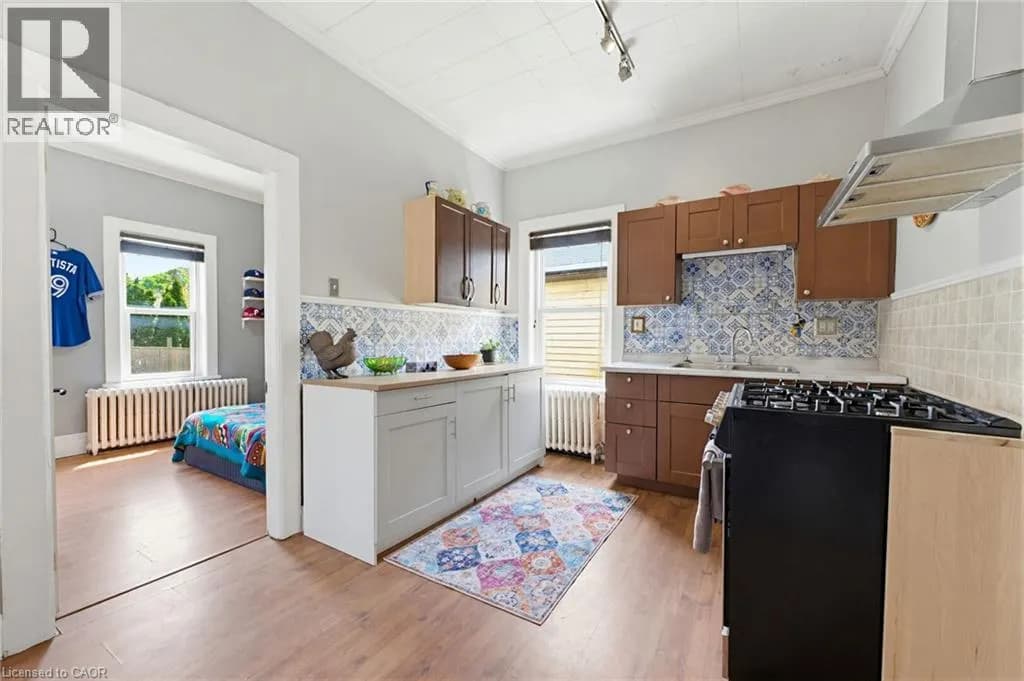 25 BEVERLY Street — photo 5 of 21