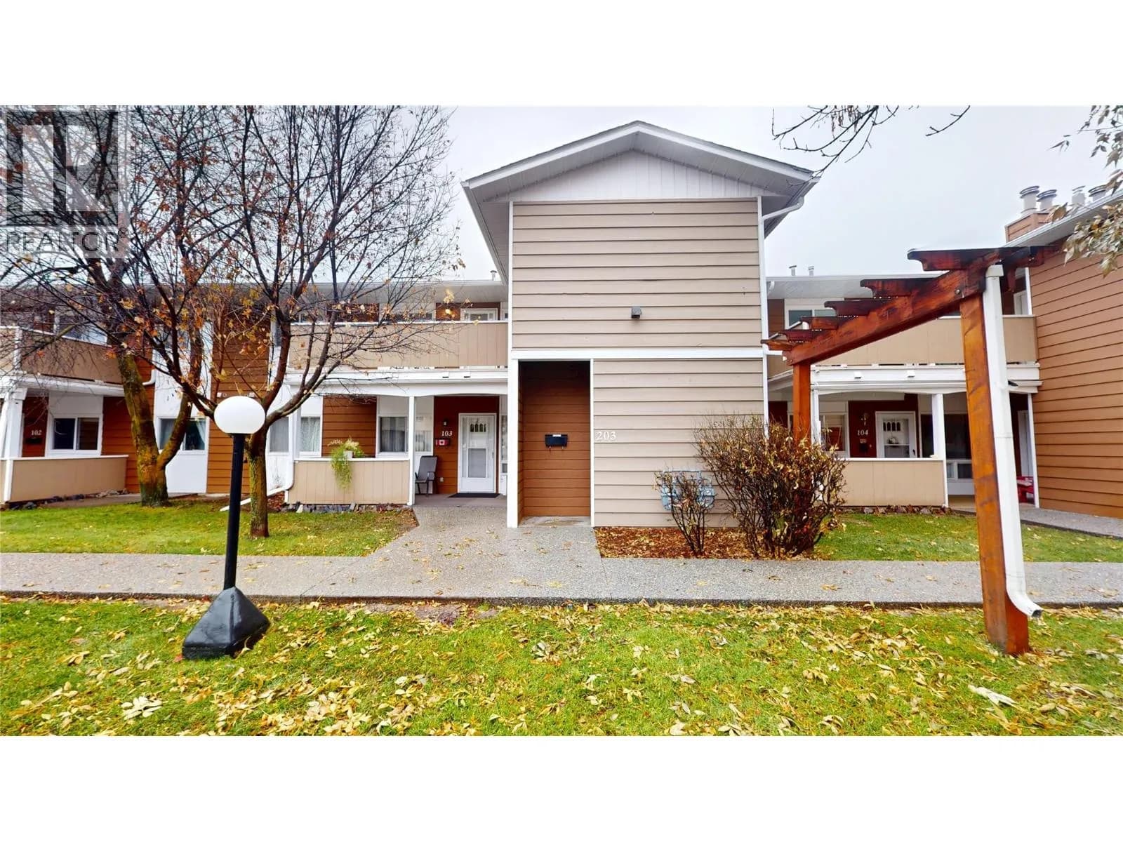 2365 12 Street N Unit# 203 — photo 4 of 28