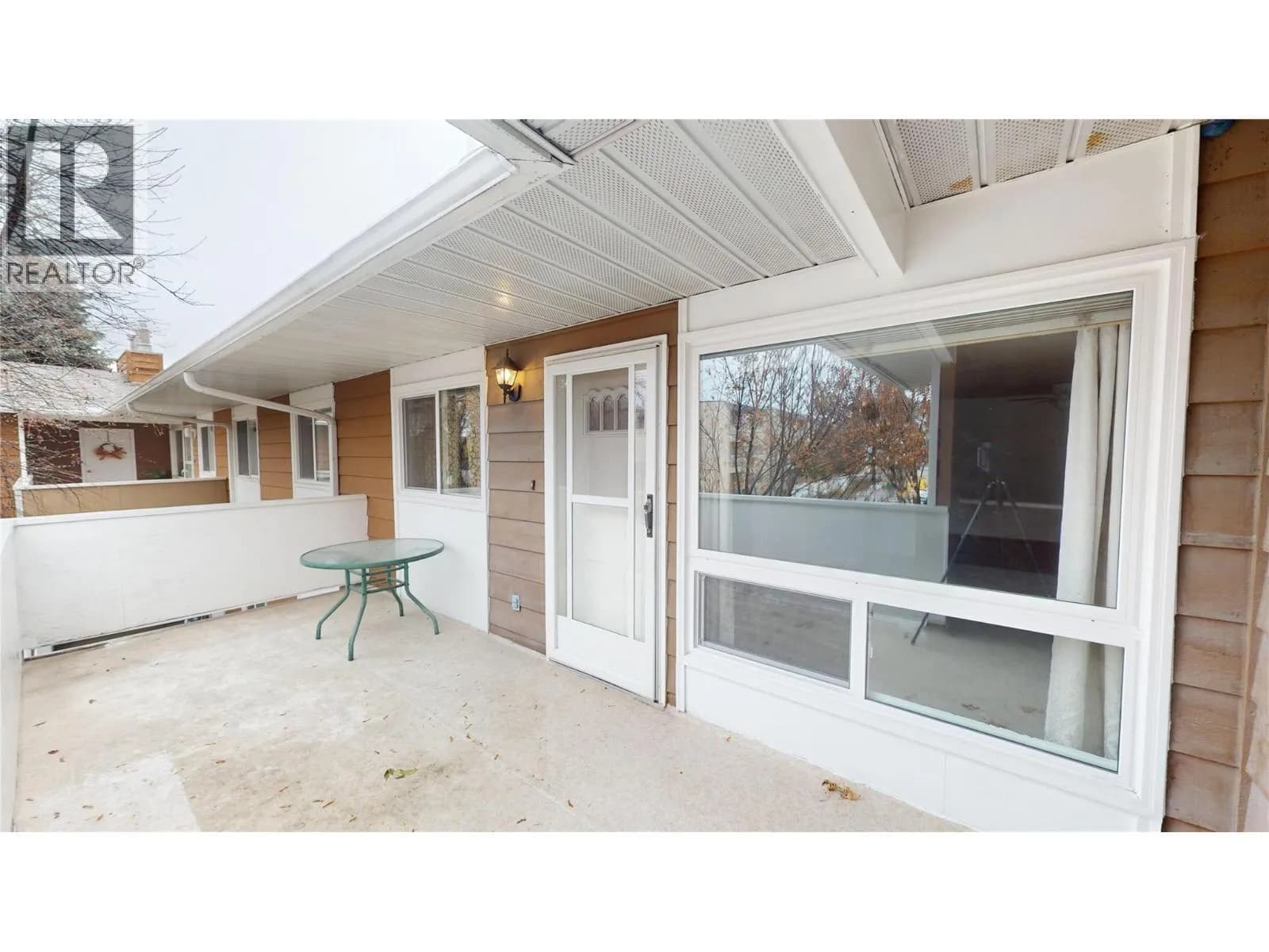 2365 12 Street N Unit# 203 — photo 5 of 28