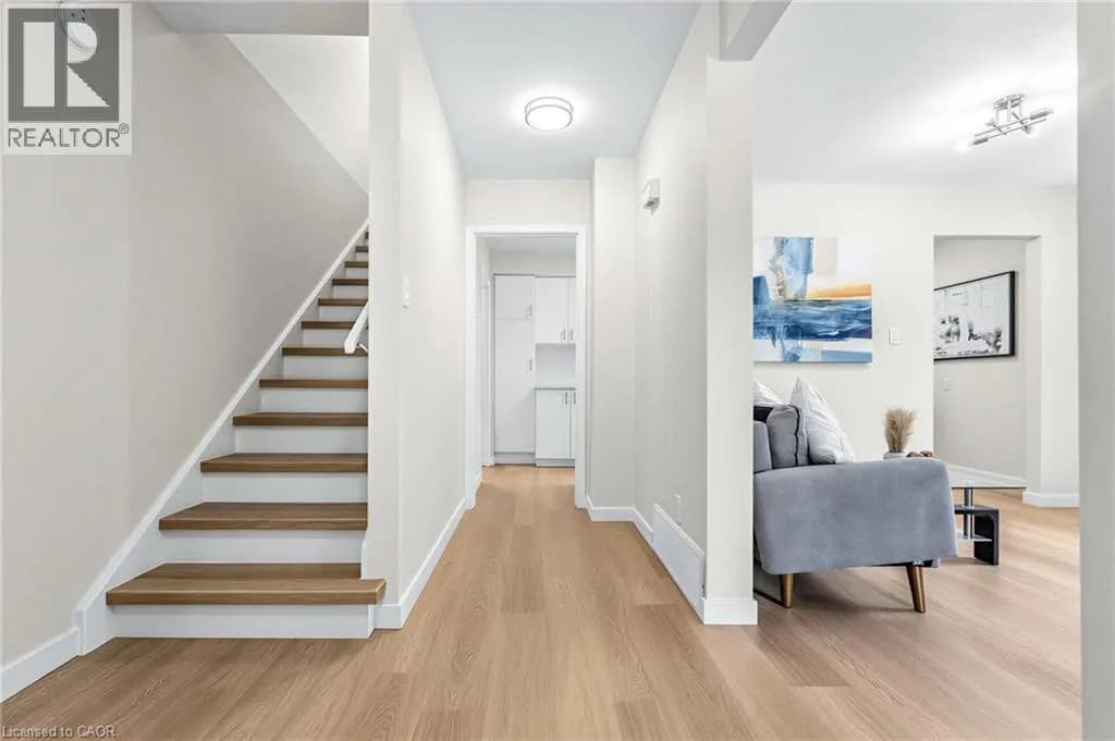 506 LONELM Court Unit# A — photo 3 of 34
