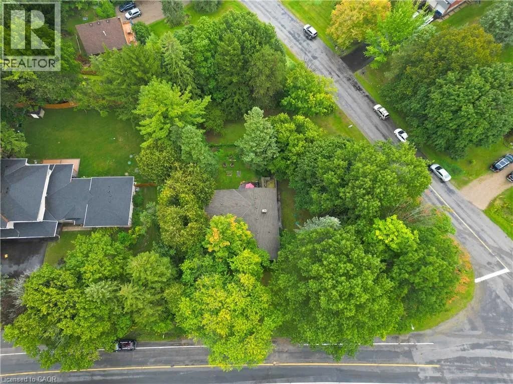 80 CHAPEL HILL Drive — photo 2 of 34