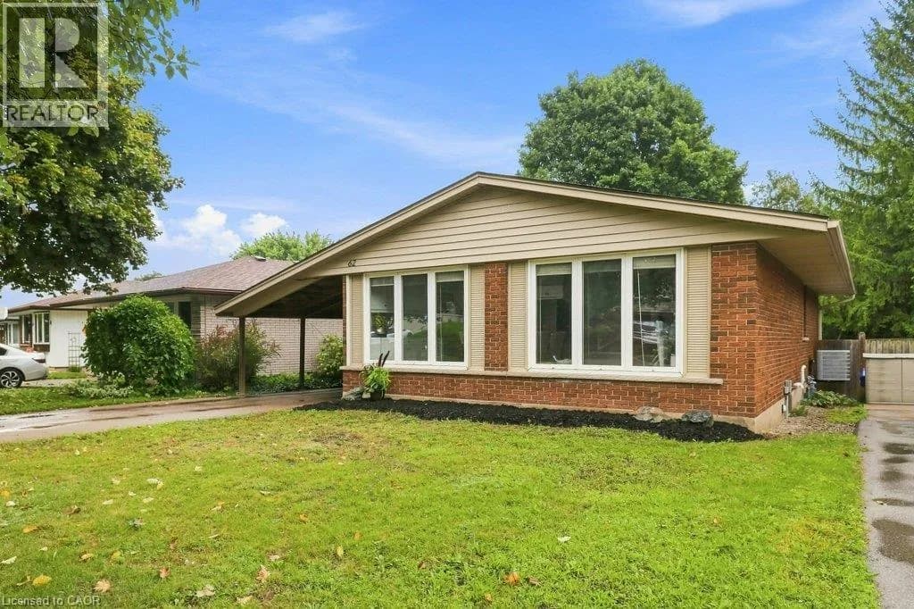 62 PINEDALE Drive
