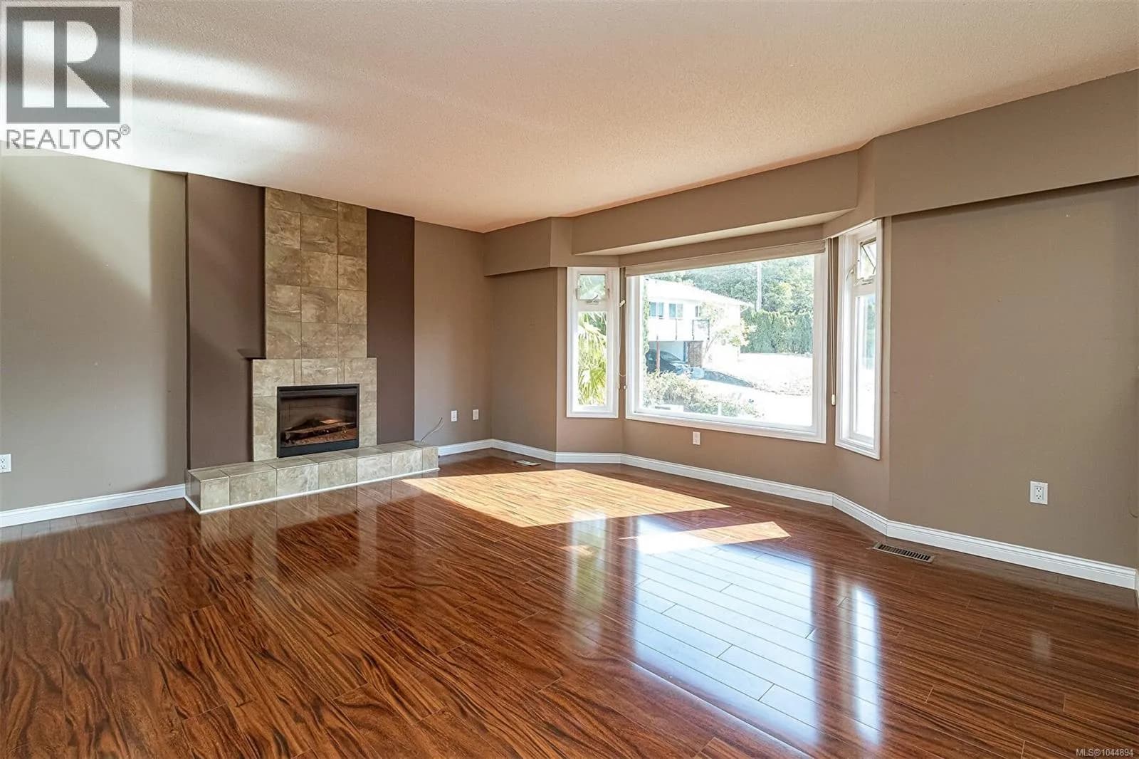 1766 Halliday Pl — photo 3 of 26