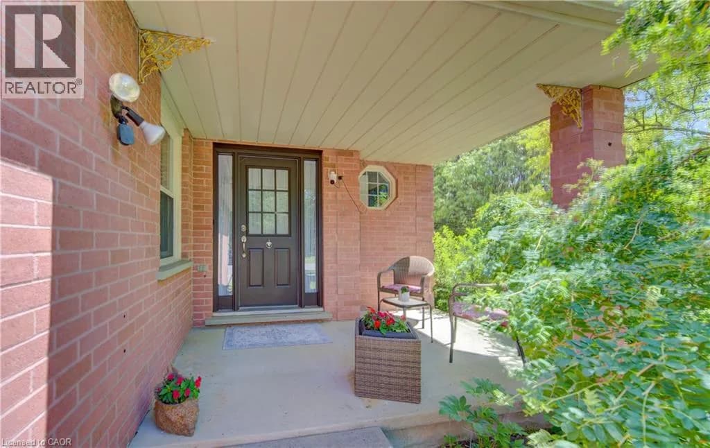 23 TRELAWNEY Street — photo 3 of 45
