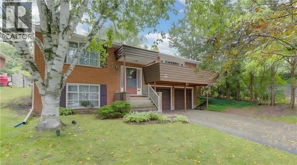 350 COLERIDGE Place — photo 3 of 47
