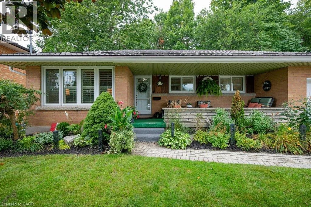 417 EDWIN Street — photo 2 of 40