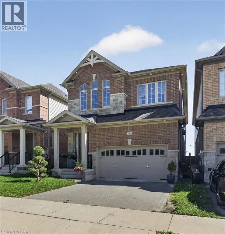 10 REISTWOOD Drive — photo 2 of 50