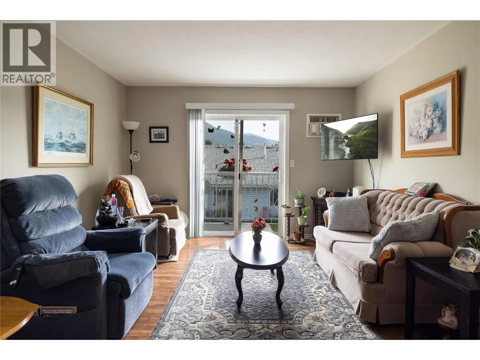2985 Smith Drive Unit# 207 — photo 4 of 22
