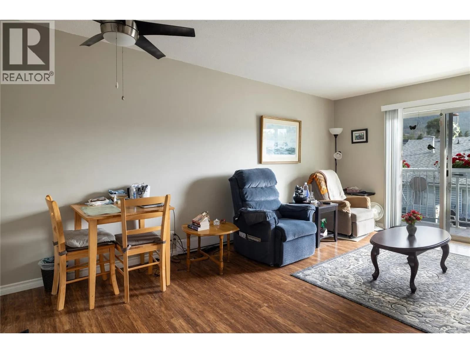 2985 Smith Drive Unit# 207 — photo 5 of 22