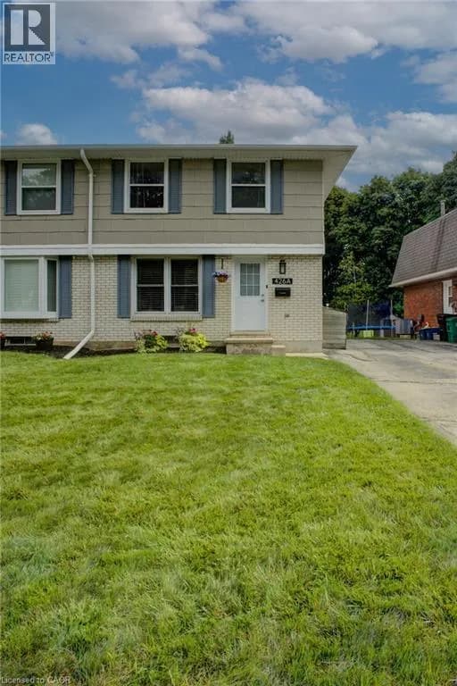 426A DUNVEGAN Drive — photo 2 of 33