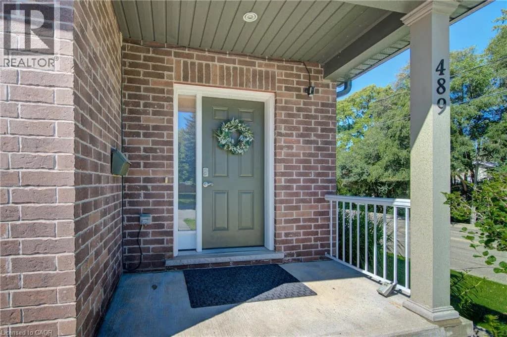 489 LEANDER Place — photo 4 of 47
