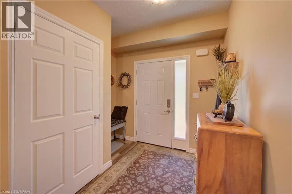 489 LEANDER Place — photo 5 of 47