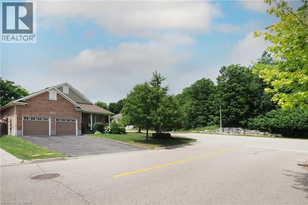 559 SPRINGWATER Drive — photo 4 of 48