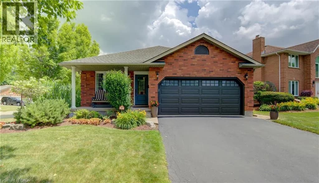 378 MEADOWVALE Place — photo 2 of 44