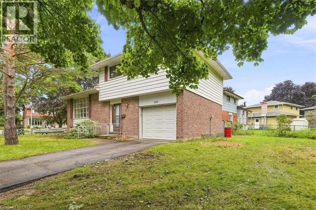 395 MOSSOM Place — photo 3 of 35