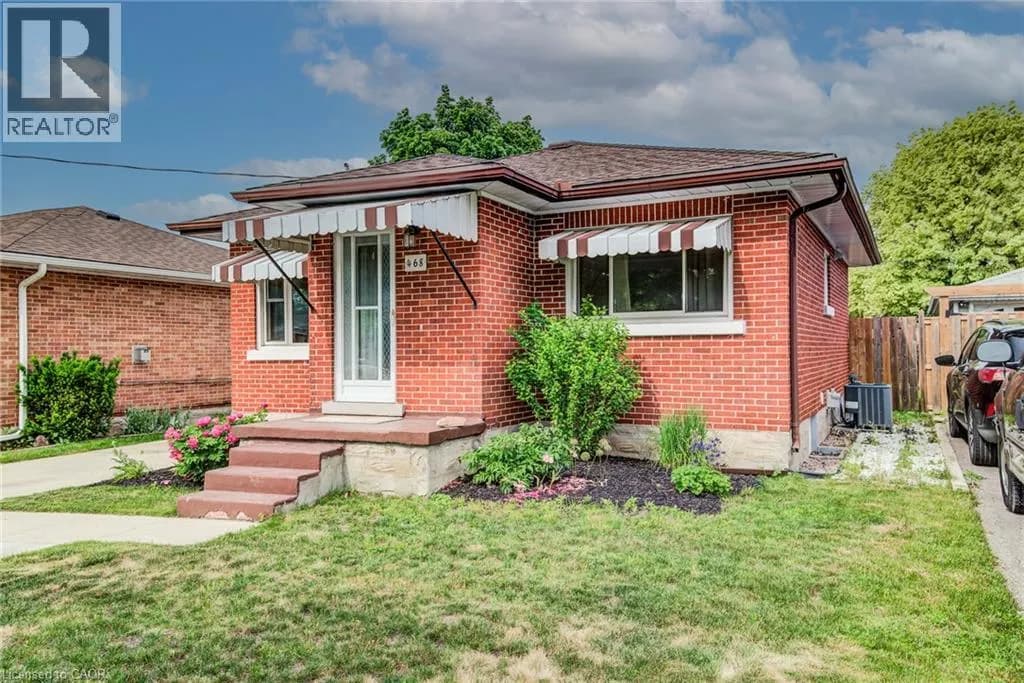 468 HIGHLAND Road E — photo 3 of 31