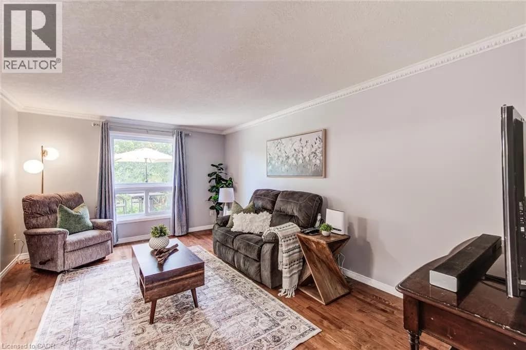 1089 COPPER LEAF Crescent — photo 5 of 36