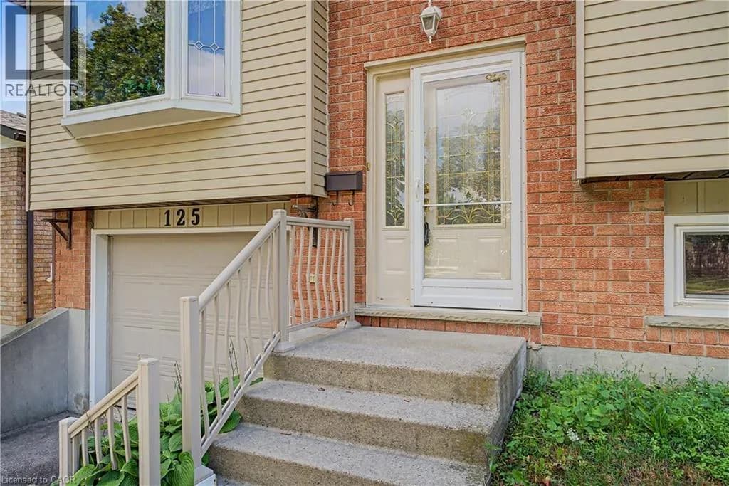 125 BLACKWELL Drive — photo 5 of 43